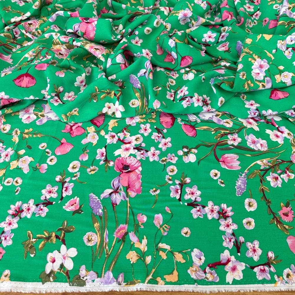 Tecido Estampado 100% Viscose - Jardim Floral Verde