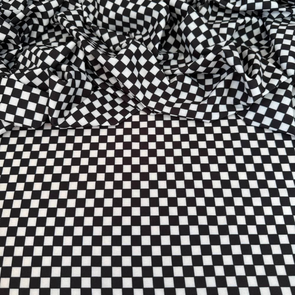 Tecido Estampado Viscoseda Xadrez P&B