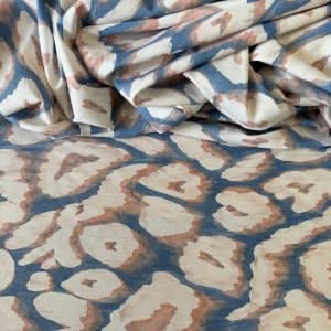 Tecido Estampado Viscoseda Animal Print Estilizado - Atacado 