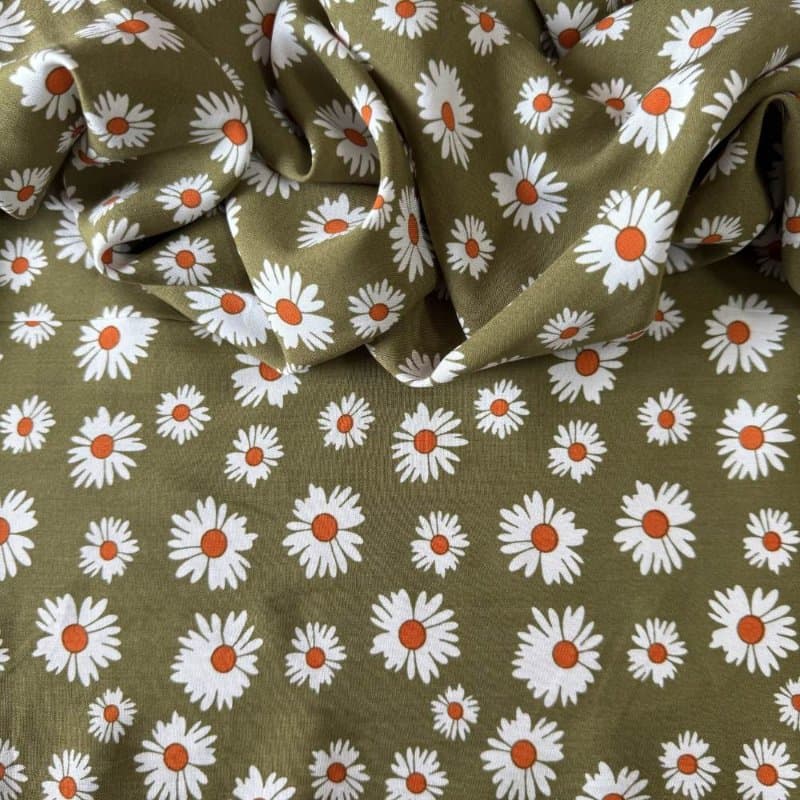 Tecido Estampado 100% Viscose - Margaridas Verde