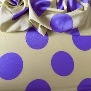 Tecido Estampado 100% Viscose - POA Amarelo Manteiga e Lilás LIVE