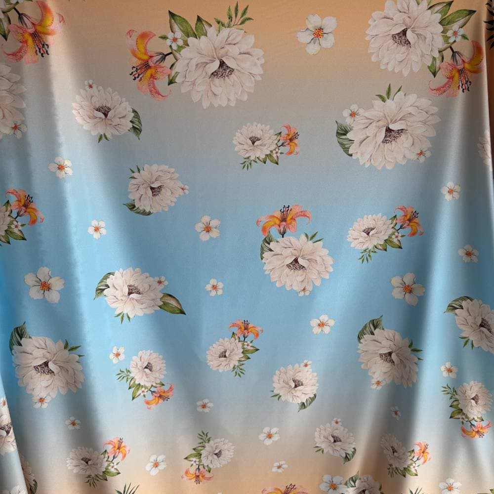 Tecido Estampado Viscoseda Flores Degrade Azul e Laranja - Atacado