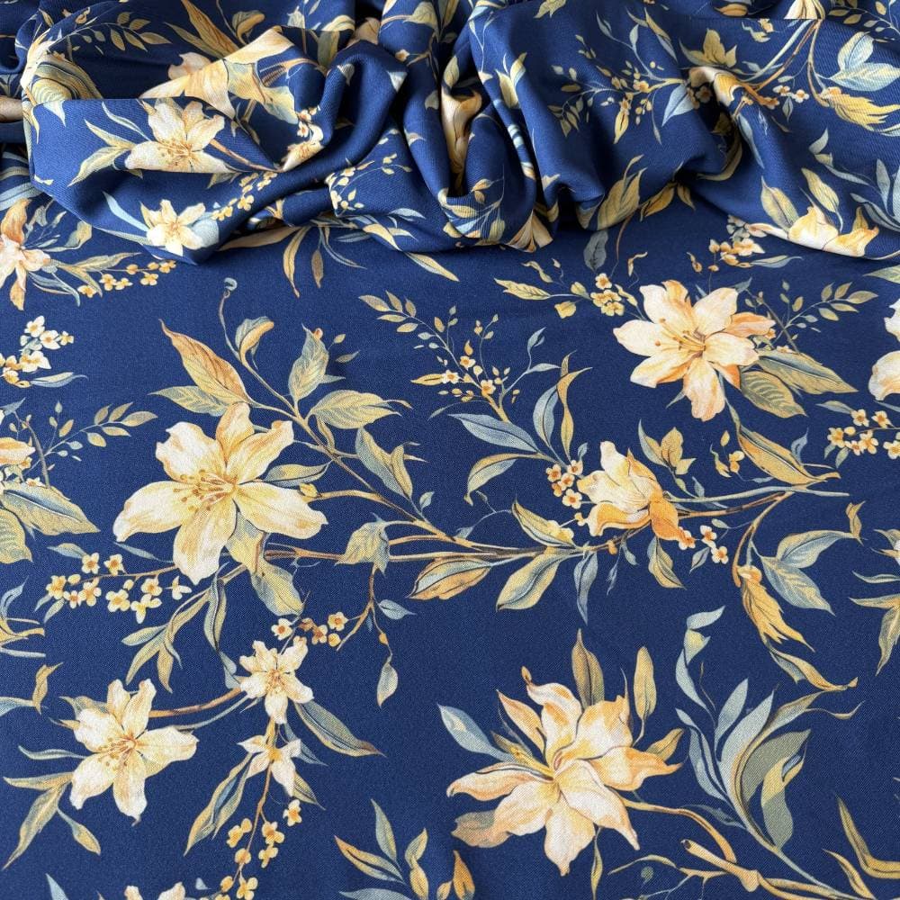 Tecido Estampado Viscoseda Florescer Azul - Atacado