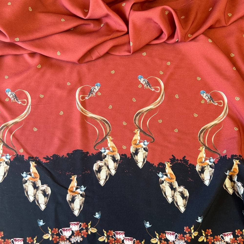 Tecido Estampado 100% Viscose - Barrado Romântico