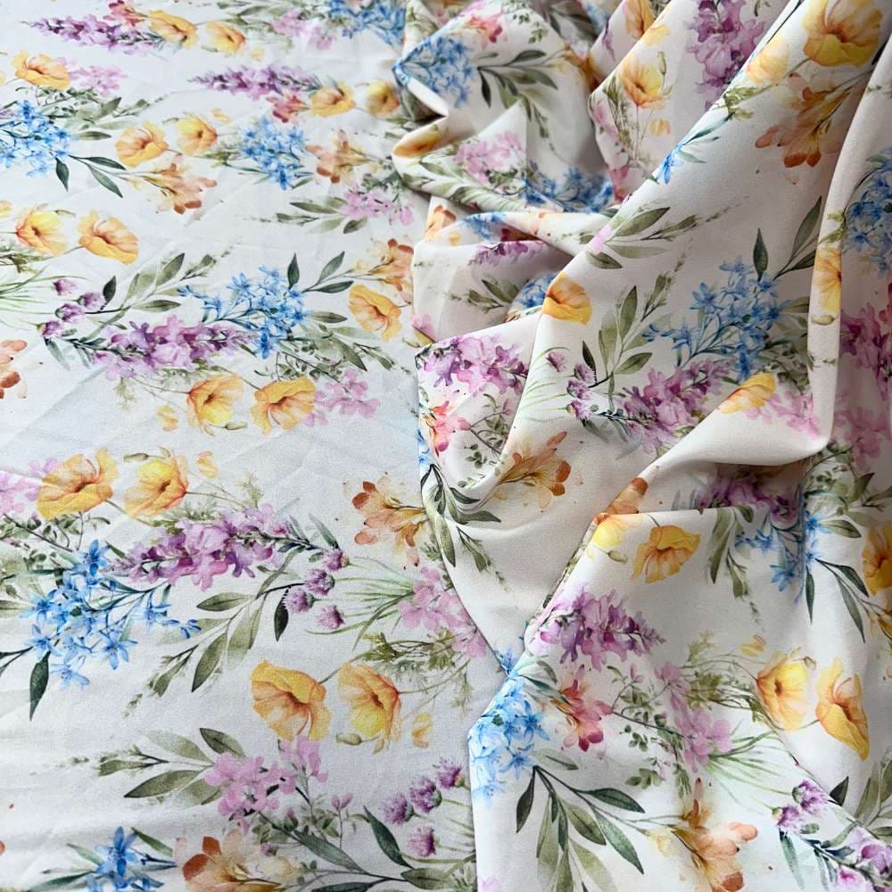 Tecido Estampado Viscoseda Floral Amarelo Manteiga - Atacado