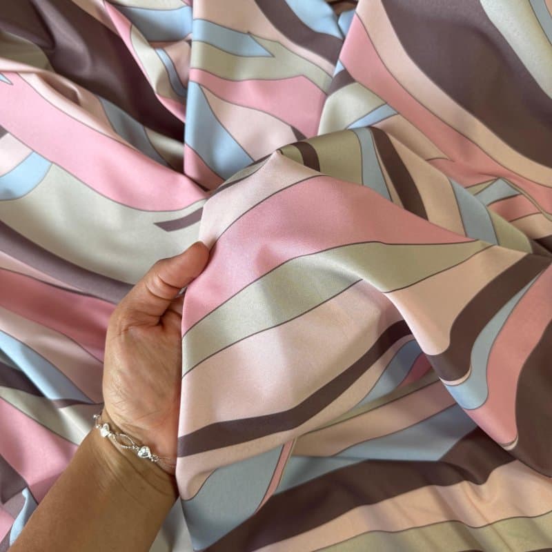 Tecido Estampado Viscoseda Abstrato Infinity - Atacado
