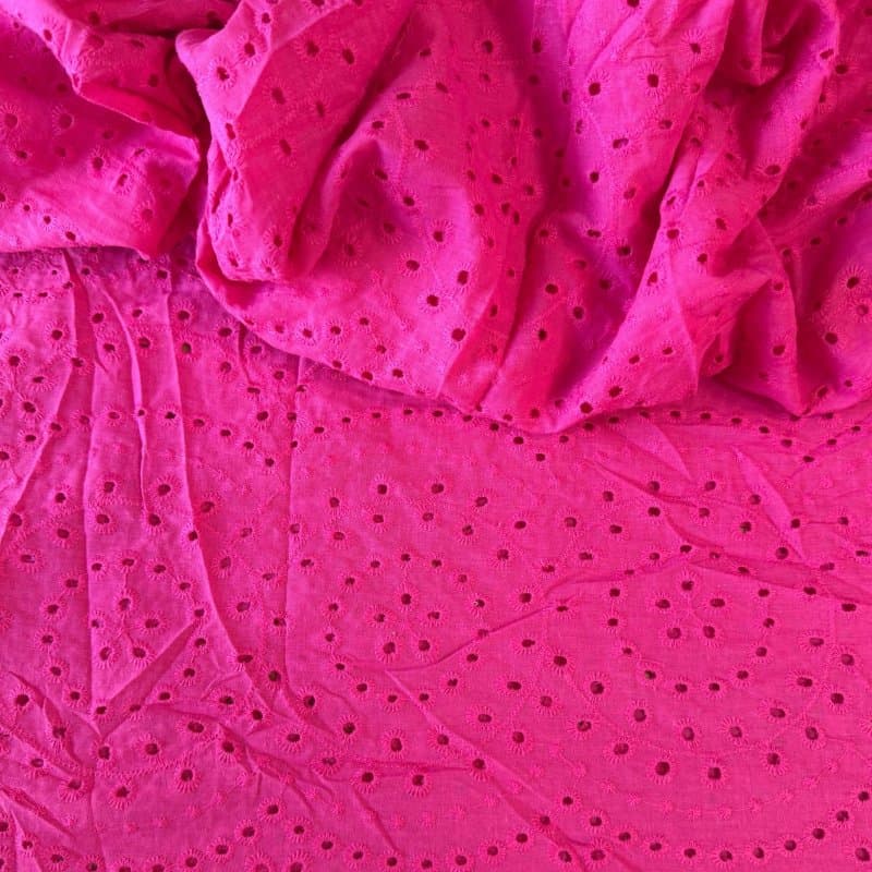Tecido Laise Bordada Rosa Chock Classico - LIVE