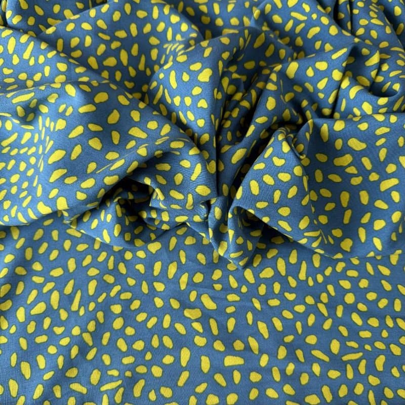 Tecido Estampado 100% Viscose - Verde Folha e Azul