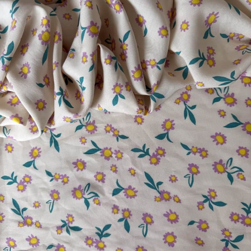 Tecido Estampado 100% Viscose - Floral Lily Rosa e Off